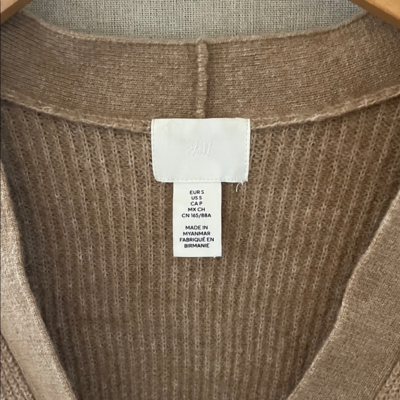 H&M Tan Cardigan with Gold Buttons Small - Picture 3 of 6